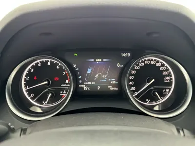 Toyota Camry 2021, 75000 км, за 102800 CNY - фото 15