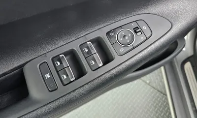 Hyundai Grandeur 2018, 53478 км, за 17500000 KRW - фото 16