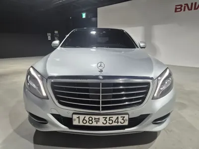 Mercedes-Benz S-Class · 2015 год