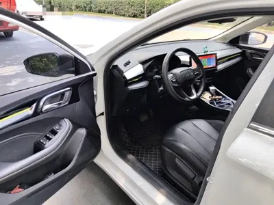 Roewe i5 2023, 26800 км, за 40100 CNY - фото 14