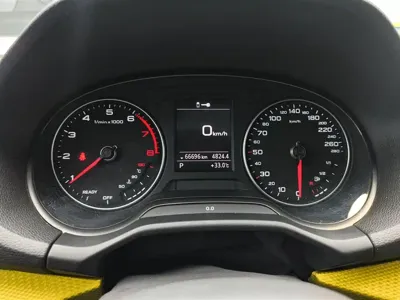 Audi Q2L 2020, 66700 км, за 69000 CNY - фото 14