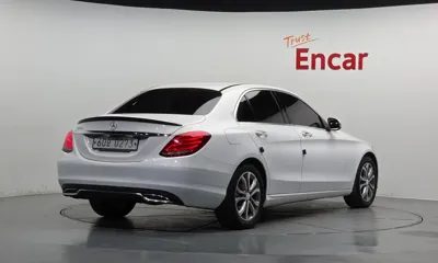 Mercedes-Benz C-Class 2017, 95369 км, за 14300000 KRW - фото 2