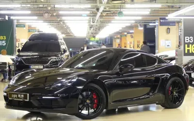 Porsche 718 · 2022 год