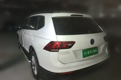 Volkswagen Tiguan L 2018, 101700 км, за 74018.75 CNY