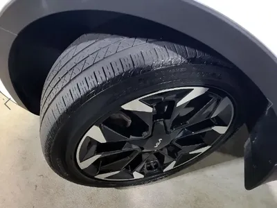 Kia Sorento 2024, 20110 км, за 26700000 KRW - фото 20