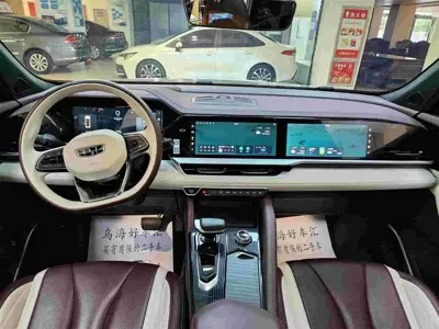 Geely Xingyue L 2023, 24400 км, за 89800 CNY