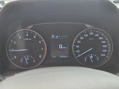 Hyundai Avante 2016, 126000 км, за 9900000 KRW - фото 10
