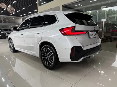 BMW iX1 2025, 15000 км, за 135800 CNY