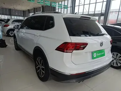 Volkswagen Tiguan L 2018, 106000 км, за 62900 CNY - фото 5