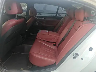 BMW 5 Series 2024, 77200 км, за 241000 CNY - фото 17