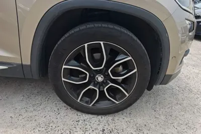 Skoda Kodiaq 2018, 97200 км, за 75592.34 CNY - фото 6