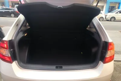 Skoda Rapid Spaceback 2019, 74000 км, за 50027.48 CNY - фото 27