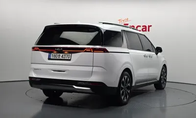 Kia Canival 2023, 45925 км, за 22500000 KRW