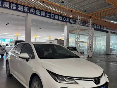 Toyota Corolla 2021, 23000 км, за 93800 CNY