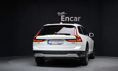 Volvo V90 2021, 57452 км, за 37000000 KRW