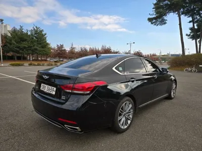 Genesis G80 2017, 99777 км, за 14100000 KRW