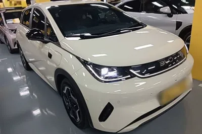 BYD Dolphin 2025, 16700 км, за 90517.52 CNY