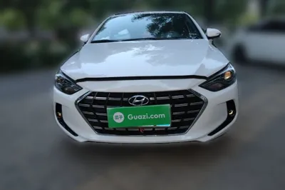 Hyundai Elantra (6th Generation 2019, 27799 км, за 52956.18 CNY