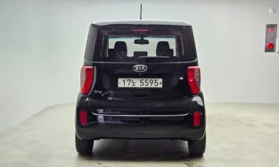 Kia Ray 2017, 119256 км, за 7600000 KRW