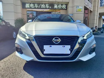 Nissan Teana 2020, 79000 км, за 56800 CNY