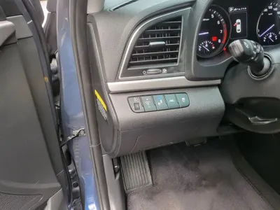 Hyundai Avante 2018, 134000 км, за 8990000 KRW - фото 12