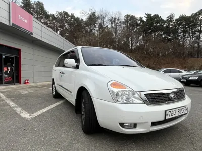 Kia Canival 2014, 134857 км, за 3800000 KRW - фото 3
