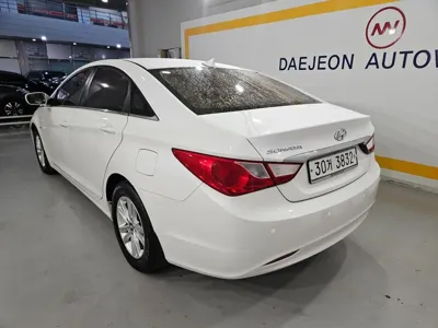 Hyundai Sonata 2010, 131619 км, за 3000000 KRW