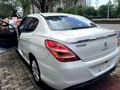 Peugeot 308 2015, 71800 км, за 18800 CNY - фото 5