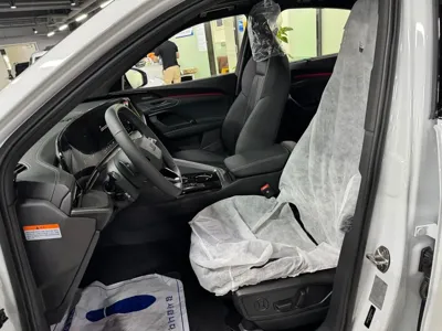 Audi Q5 2025, 17 км, за 87000000 KRW - фото 6