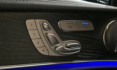 Mercedes-Benz E-Class 2022, 78448 км, за 37900000 KRW - фото 27