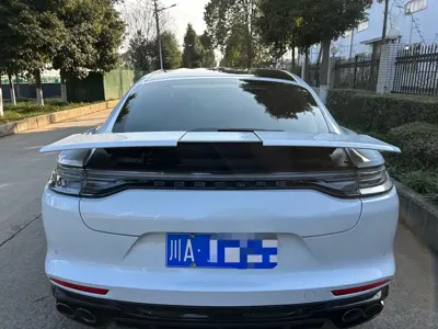 Porsche Panamera 2018, 97000 км, за 398800 CNY - фото 12