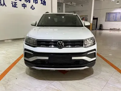 Volkswagen T-Cross 2023, 7000 км, за 105000 CNY