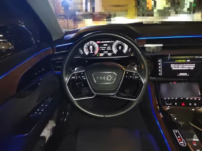 Audi A8 2018, 87600 км, за 317978.07 CNY - фото 11