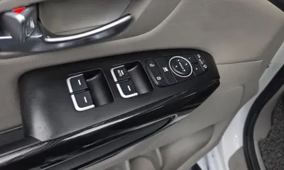 Kia Canival 2015, 167356 км, за 9800000 KRW - фото 18