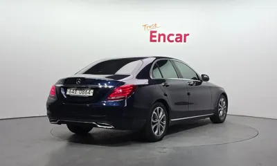 Mercedes-Benz C-Class 2016, 88936 км, за 15400000 KRW