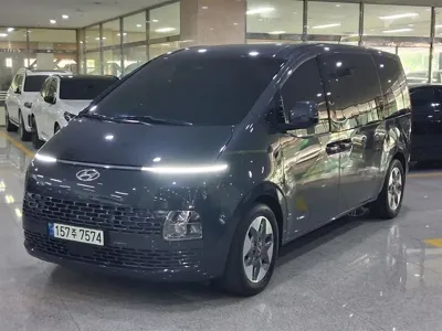 Hyundai Staria · 2022 год