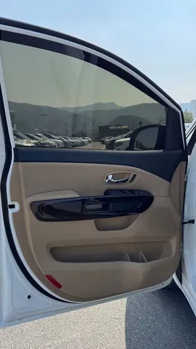 Kia Canival 2020, 70000 км, за 21300000 KRW - фото 9