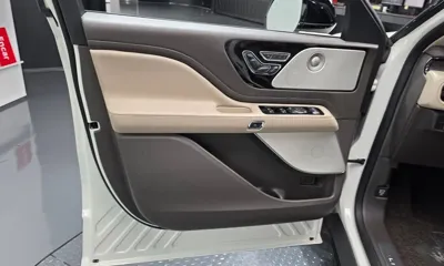 Lincoln Aviator 2021, 54673 км, за 36990000 KRW - фото 25