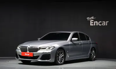BMW 5-Series · 2023 год