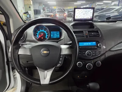 ChevroletGMDaewoo Spark 2014, 76429 км, за 3690000 KRW - фото 18