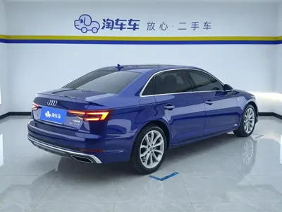 Audi A4L 2019, 71800 км, за 110900 CNY
