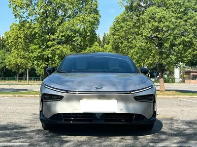 Xpeng P7+ 2025, 40000 км, за 133600 CNY