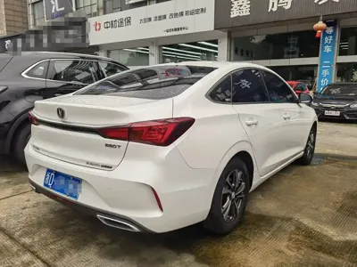 Changan Eado 2021, 35000 км, за 41800 CNY