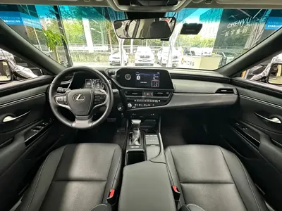 Lexus ES 2021, 55000 км, за 148000 CNY - фото 12