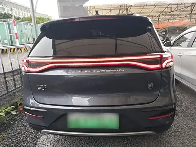 BYD Tang New Energy 2023, 34400 км, за 93400 CNY - фото 6