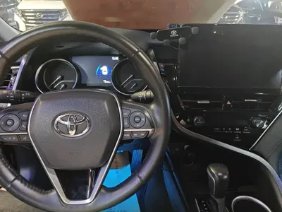 Toyota Camry 2023, 27799 км, за 120100 CNY - фото 3