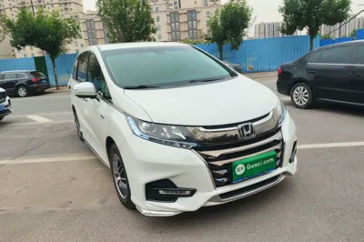 Honda Odyssey 2021, 171000 км, за 123512.3 CNY