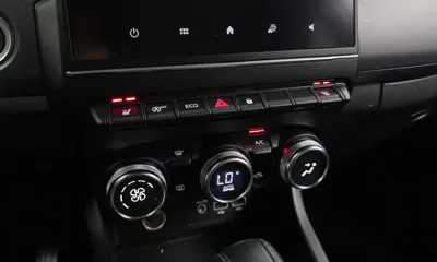 Renault-KoreaSamsung XM3 2023, 14140 км, за 20500000 KRW - фото 30