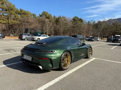 Porsche 911 2026, 45 км, за 367310000 KRW