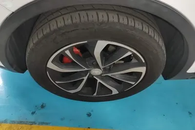 Geely Auto Emgrand GS 2019, 90100 км, за 42827.21 CNY - фото 8
